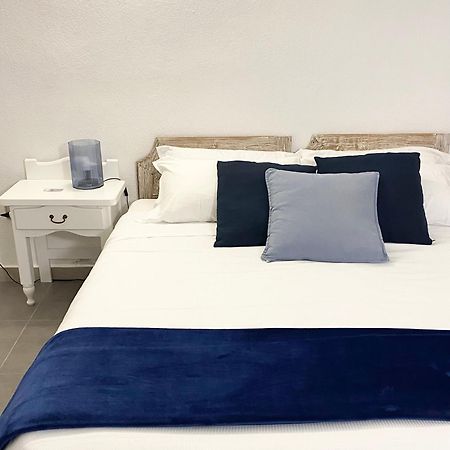 Cala Reale Rooms Marinella Маринела Екстериор снимка
