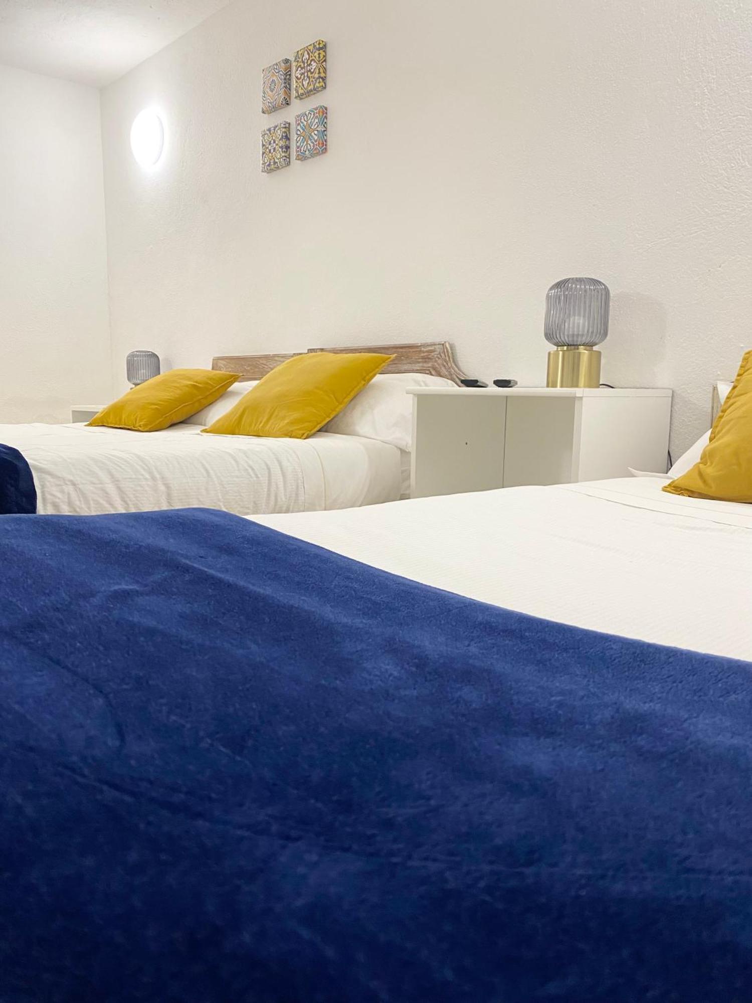 Cala Reale Rooms Marinella Маринела Екстериор снимка