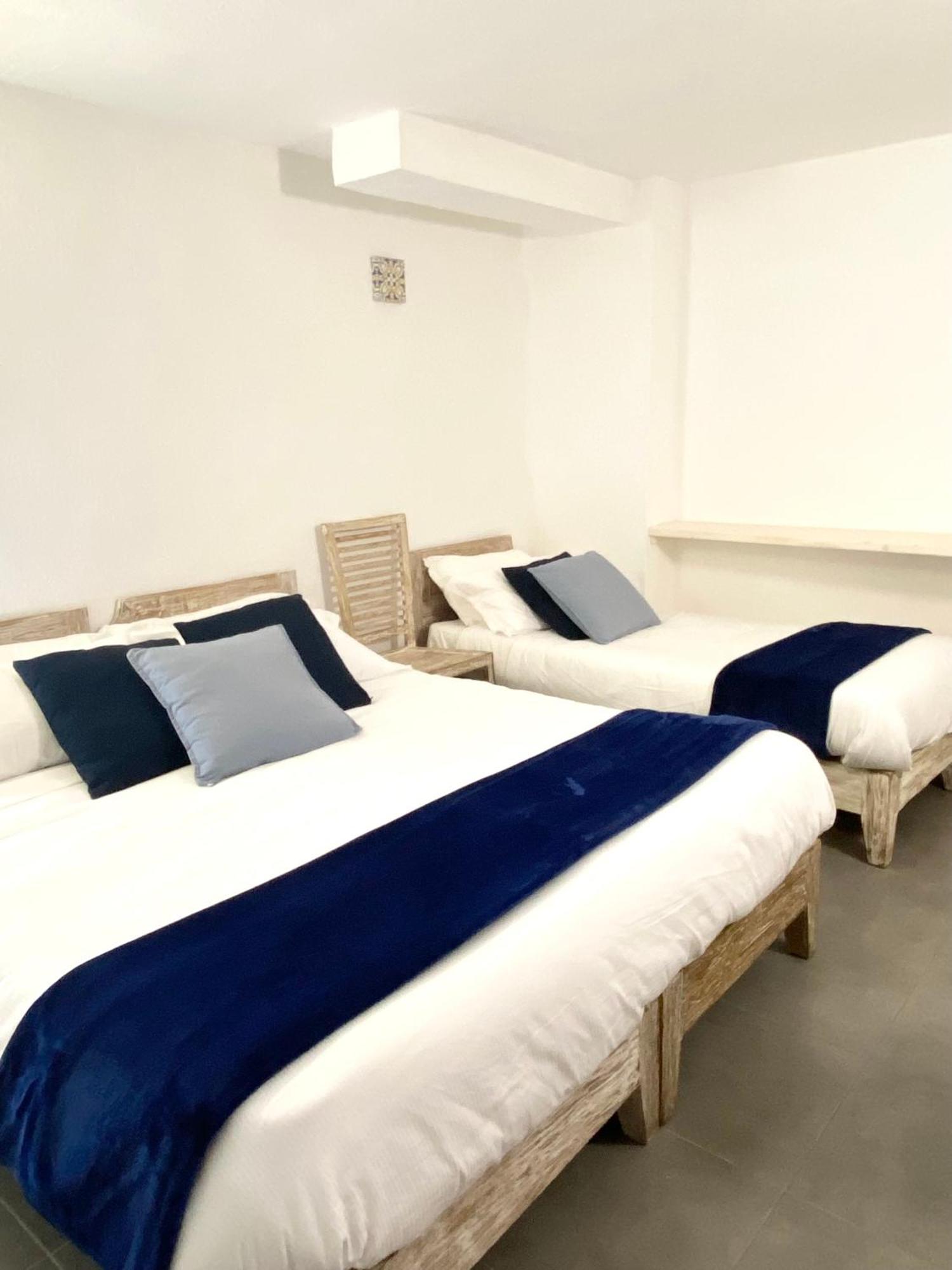 Cala Reale Rooms Marinella Маринела Екстериор снимка